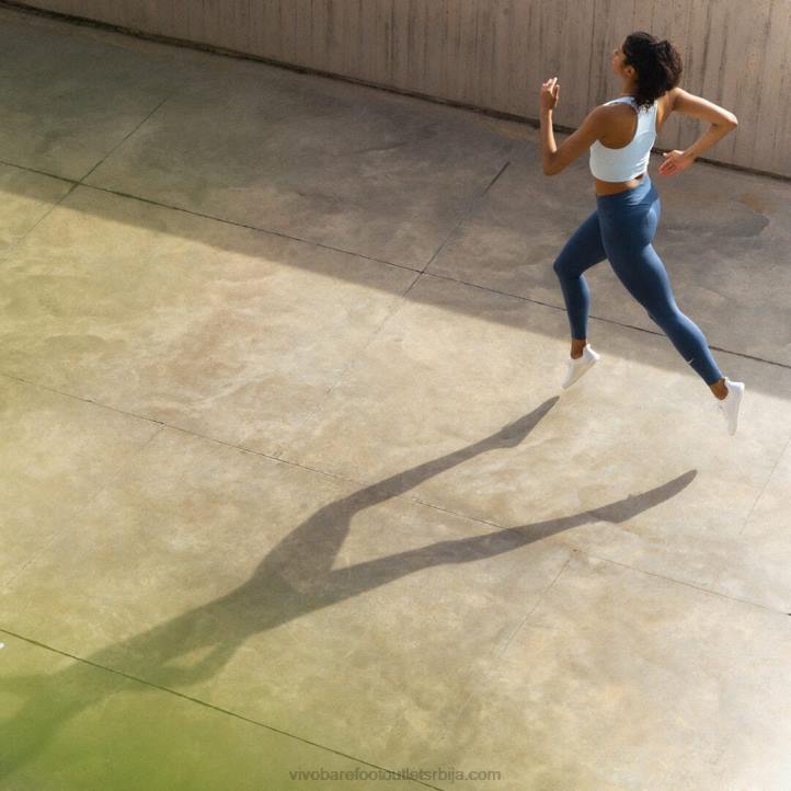 светло бела 6BZ8S85 Vivobarefoot примус лите плетене жене