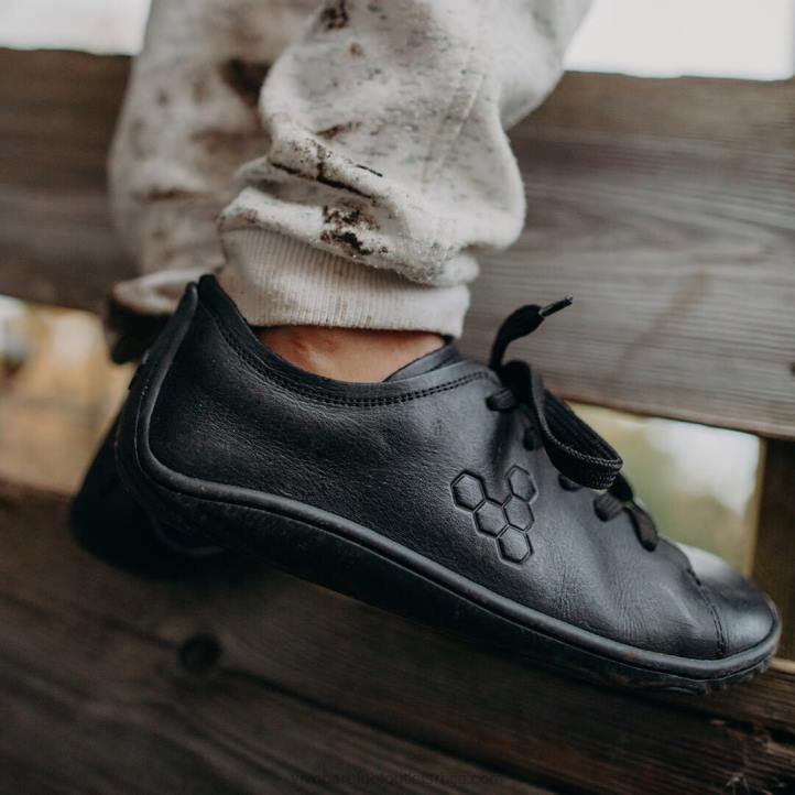 црн 6BZ8S207 Vivobarefoot Аддис школска деца